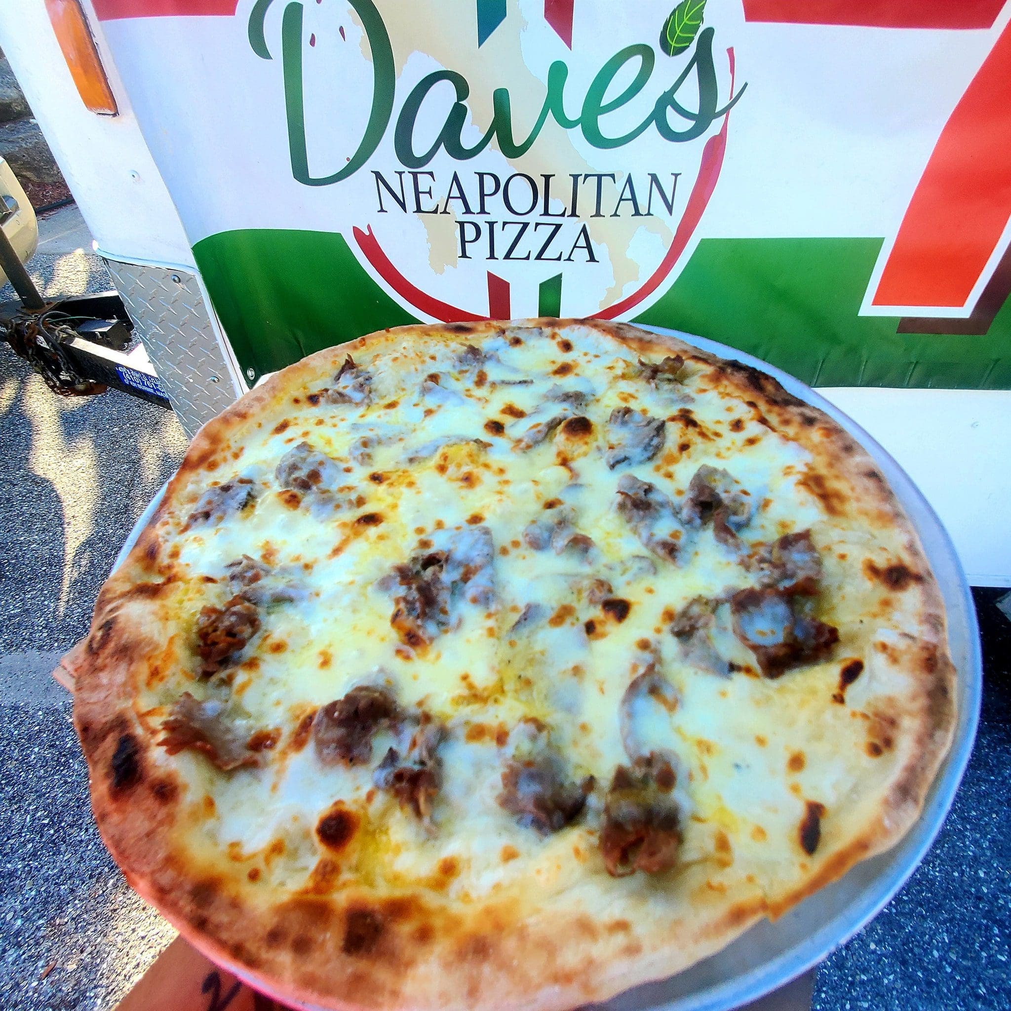 daves neapolitan pizza 4